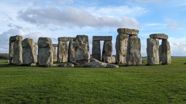 J+10 Stonehenge / Salisbury